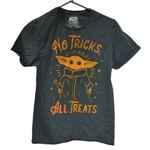 Star Wars " No Tricks All Treats" Baby Yoda Dark Gray Cotton Graphic T-Shirt S